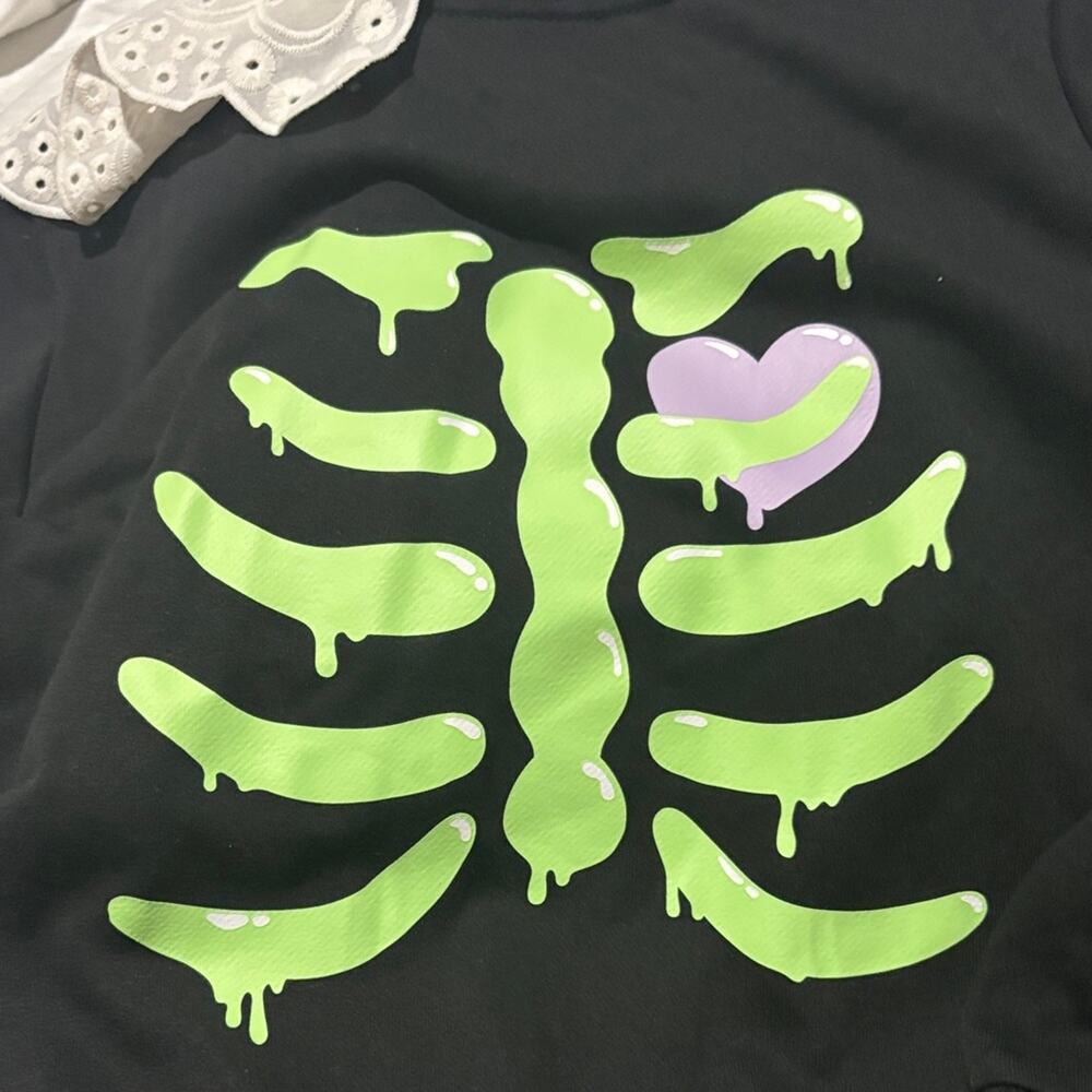 H & m 7/8 Glow-in-the-Dark Skeleton
Sweatshirt Set for Kids new with tags nwt - Picture 12 of 15